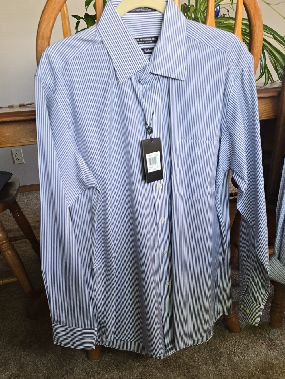 Men's Blue Pinstripe Dress Shirt - Brand Unspecified